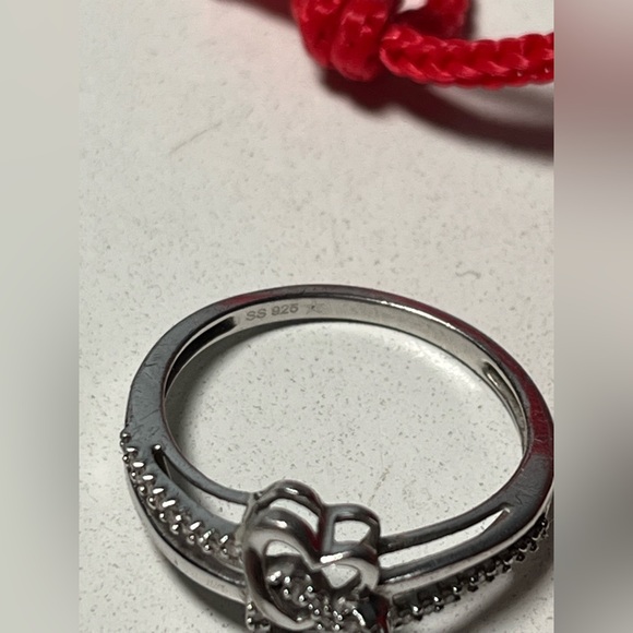 Heart Ring (SS 925) Around a size 7-7.5 - Picture 3 of 4